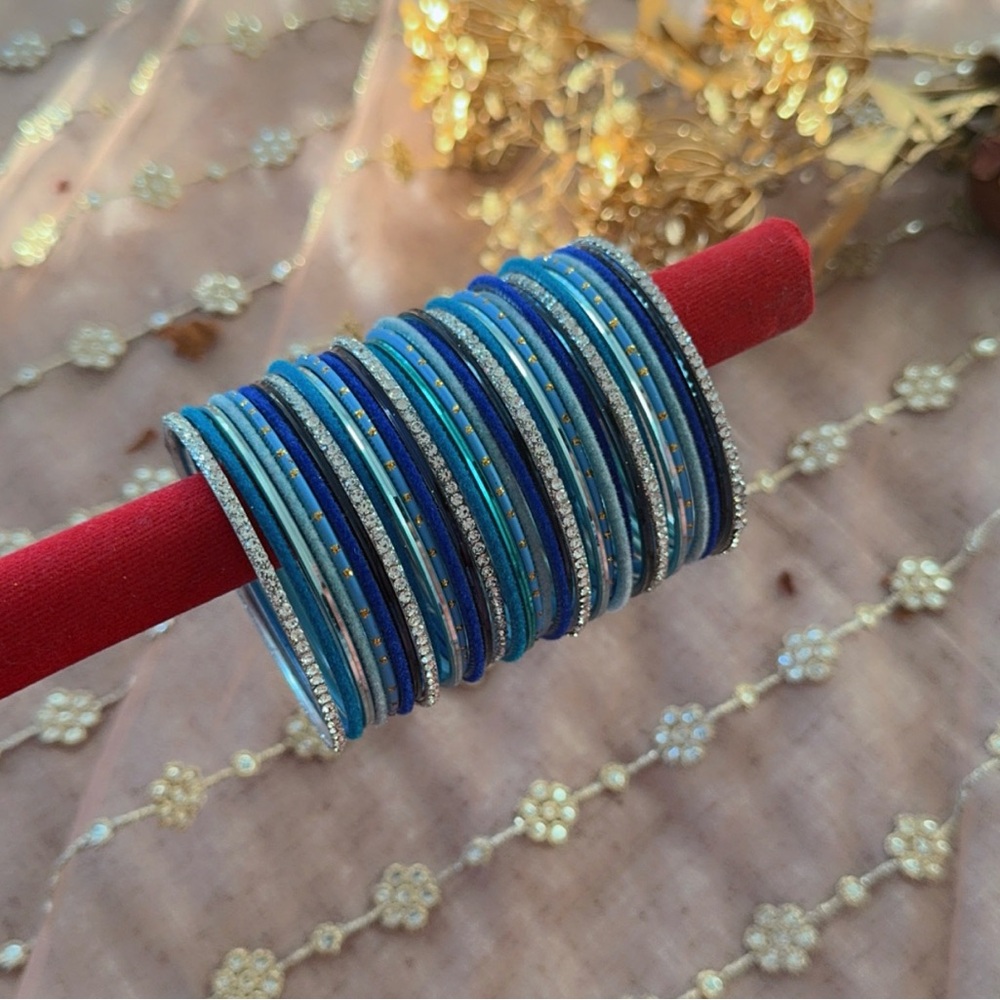 **EID SALES*** accepting all reasonable offers ❗️Multicolor Bangle Set - Picture 5 of 5